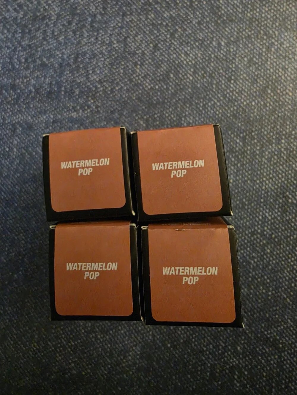 HUDA BEAUTY lightweight liquid